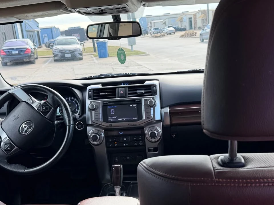 2015 Toyota 4Runner 5th Gen - Image 8 of 16