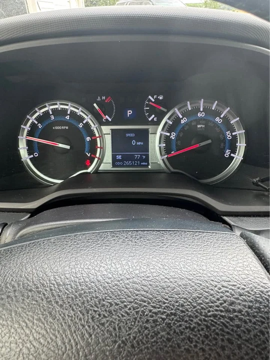 2015 Toyota 4Runner 5th Gen - Image 9 of 11