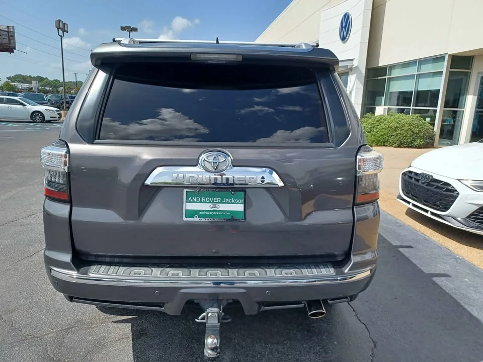 2015 Toyota 4Runner 5th Gen - Image 6 of 18