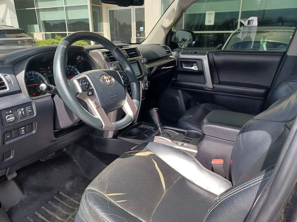 2015 Toyota 4Runner 5th Gen - Image 9 of 18