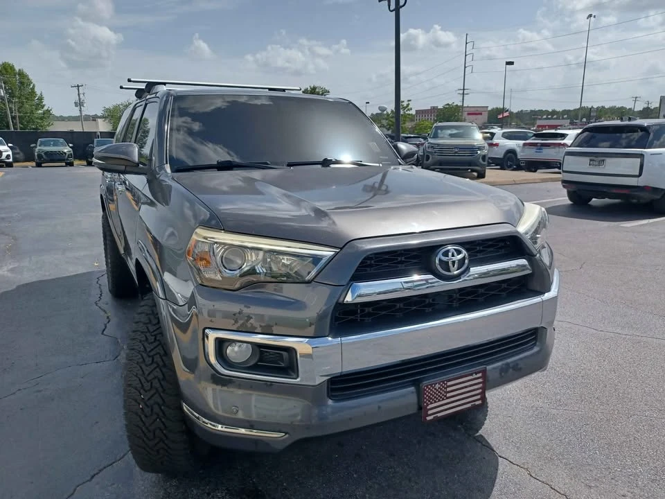 2015 Toyota 4Runner 5th Gen - Image 3 of 18