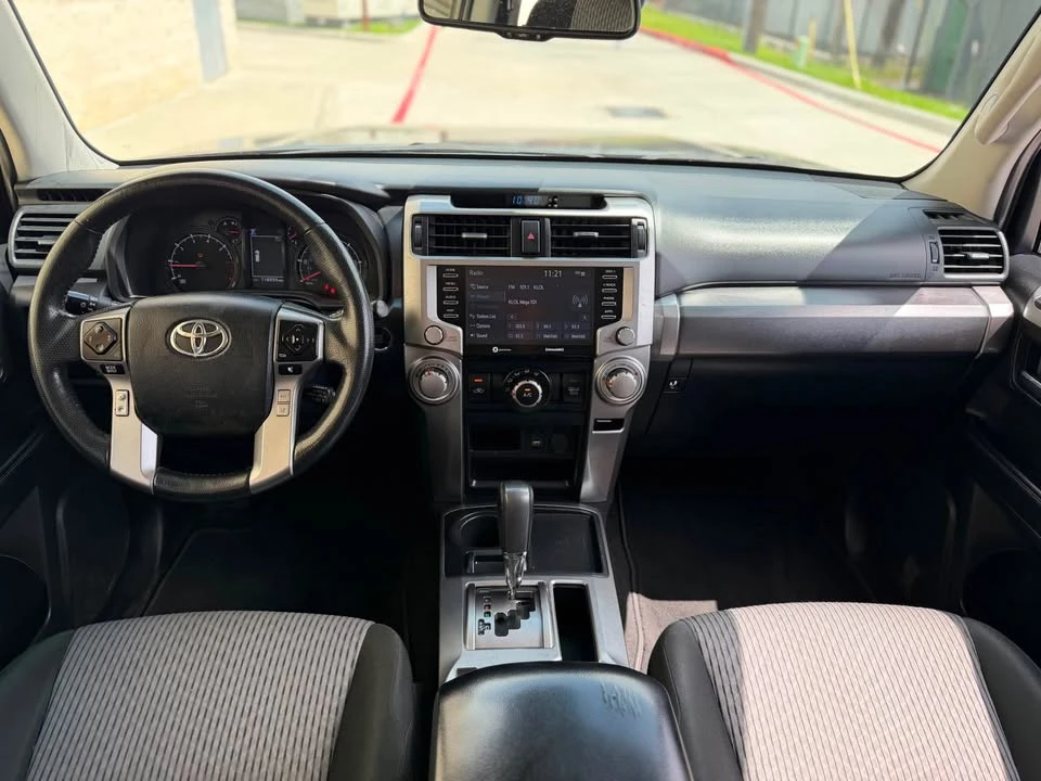 2015 Toyota 4Runner 5th Gen - Image 8 of 12