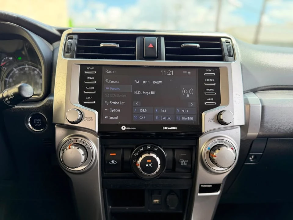2015 Toyota 4Runner 5th Gen - Image 10 of 12