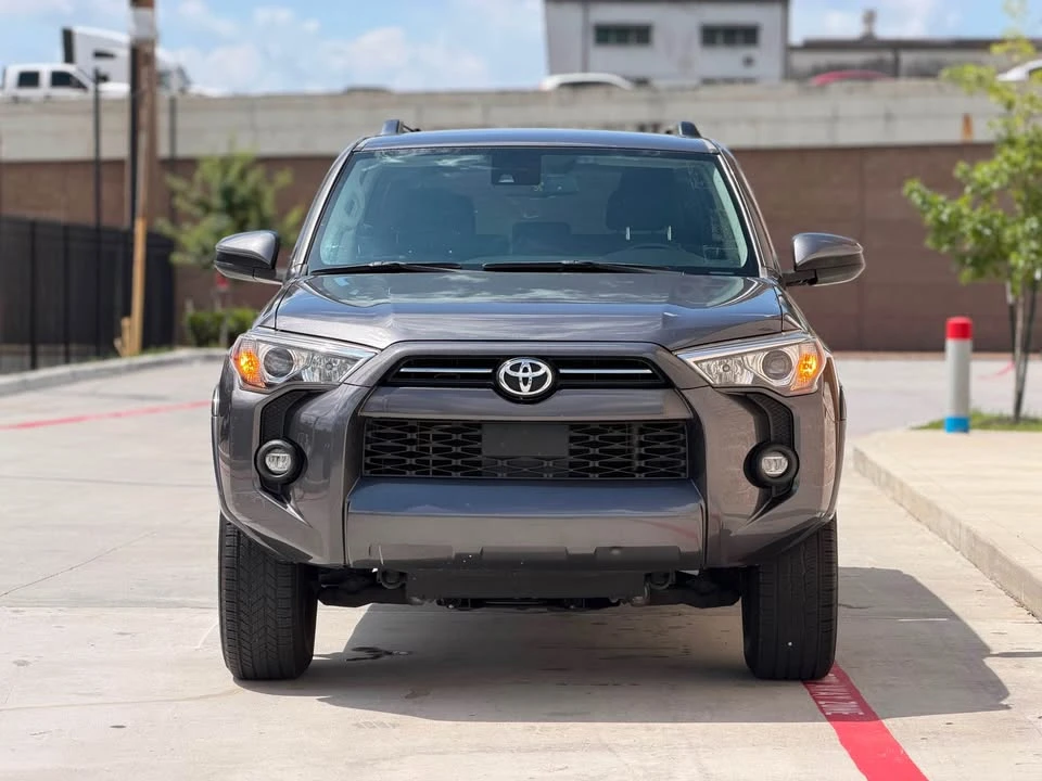 2015 Toyota 4Runner 5th Gen - Image 2 of 12