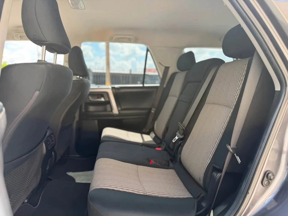 2015 Toyota 4Runner 5th Gen - Image 9 of 12