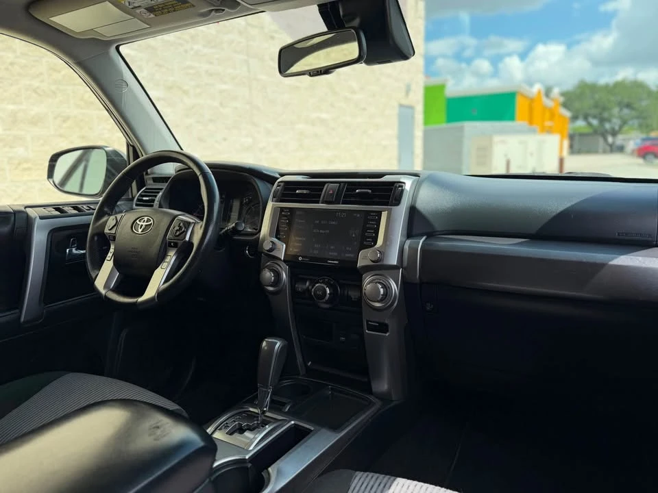 2015 Toyota 4Runner 5th Gen - Image 7 of 12