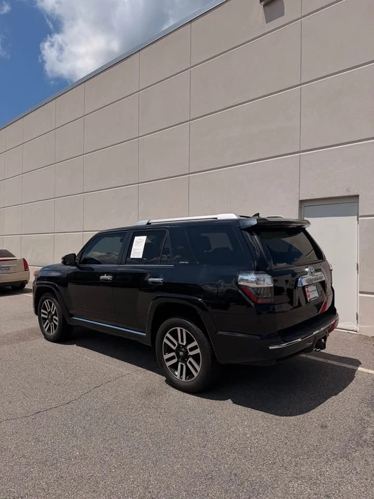 2015 Toyota 4Runner 5th Gen - Image 5 of 14