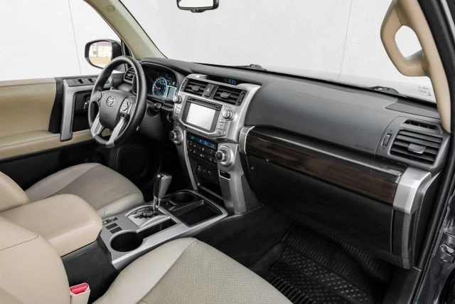2015 Toyota 4Runner 5th Gen - Image 16 of 21