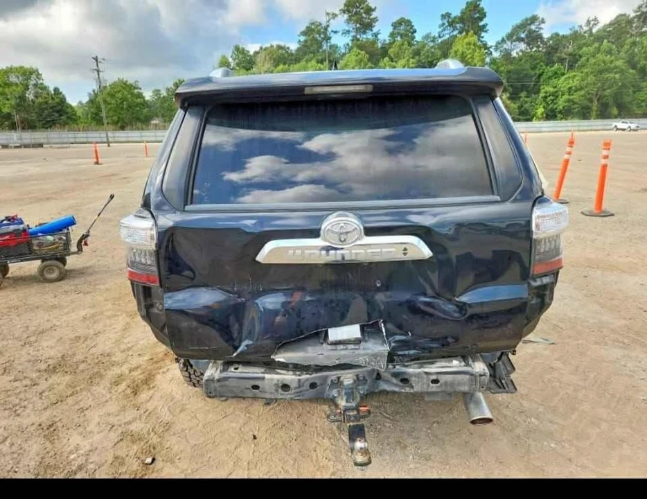 2015 Toyota 4Runner 5th Gen - Image 7 of 12