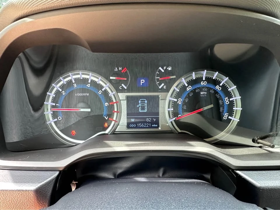 2015 Toyota 4Runner 5th Gen - Image 9 of 10