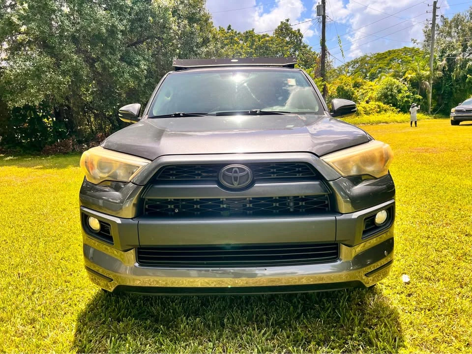 2015 Toyota 4Runner 5th Gen - Image 2 of 10