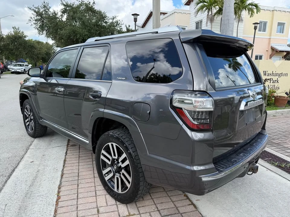 2015 Toyota 4Runner 5th Gen - Image 8 of 12