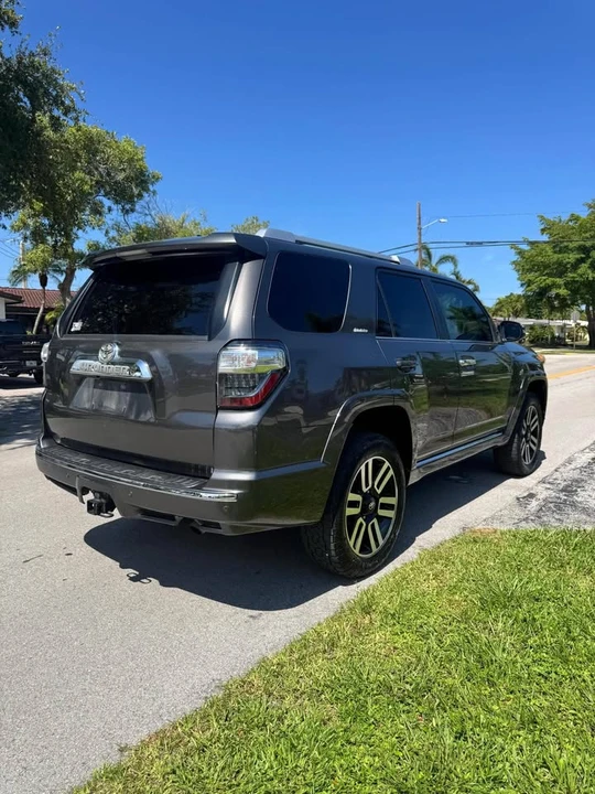 2015 Toyota 4Runner 5th Gen - Image 6 of 12
