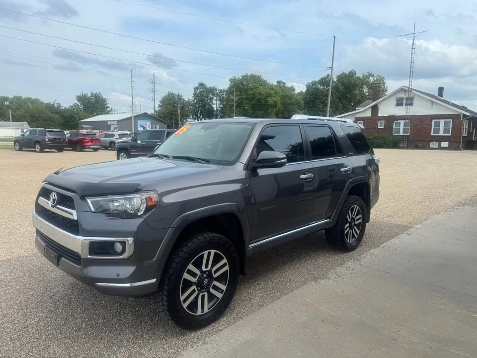 2015 Toyota 4Runner 5th Gen - Image 4 of 11