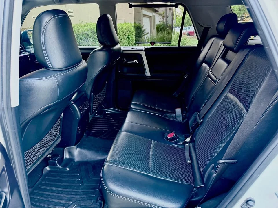 2015 Toyota 4Runner 5th Gen - Image 8 of 12