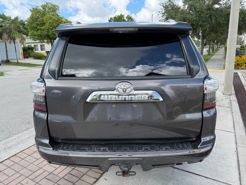 2015 Toyota 4Runner 5th Gen - Image 6 of 12
