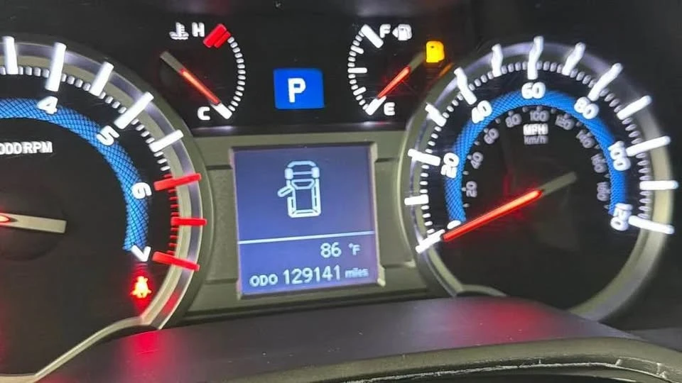 2015 Toyota 4Runner 5th Gen - Image 13 of 15