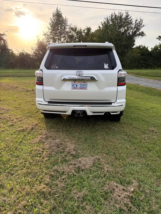 2015 Toyota 4Runner 5th Gen - Image 3 of 7