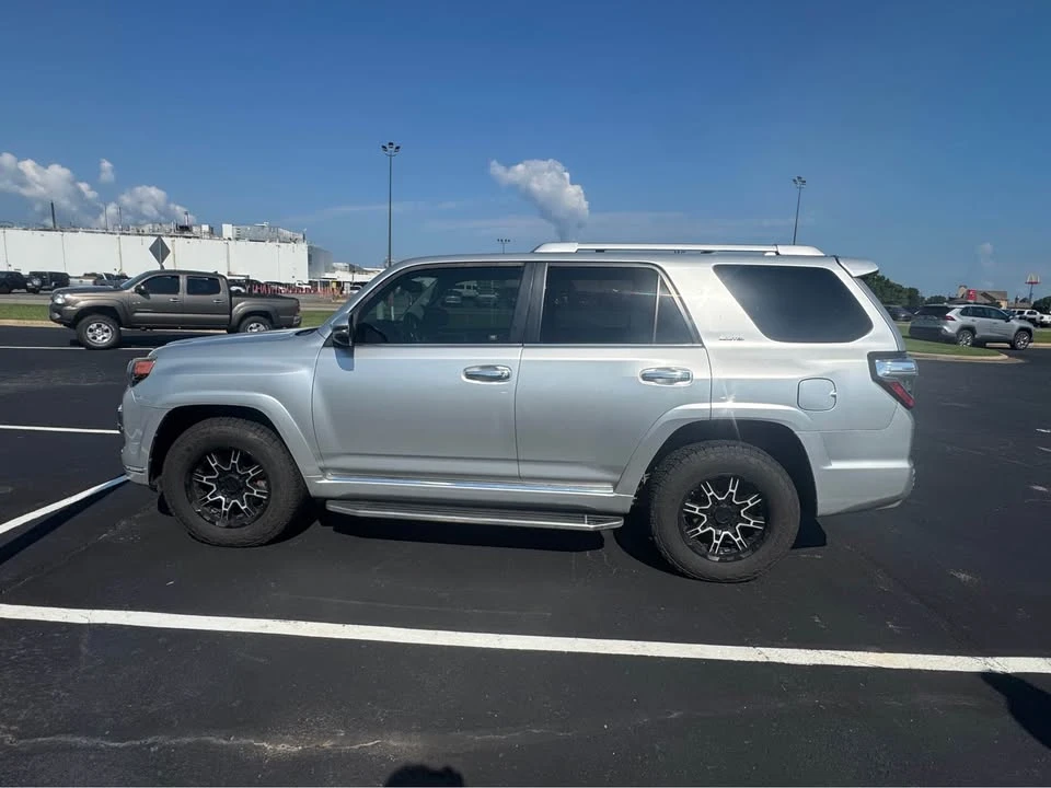 2015 Toyota 4Runner 5th Gen - Image 3 of 7