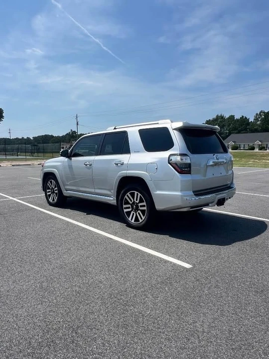 2015 Toyota 4Runner 5th Gen - Image 5 of 16