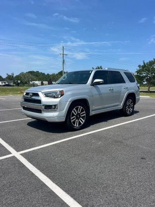 2015 Toyota 4Runner 5th Gen - Image 3 of 16