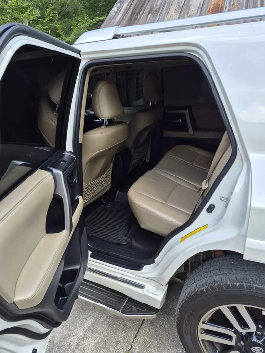 2015 Toyota 4Runner 5th Gen - Image 6 of 8