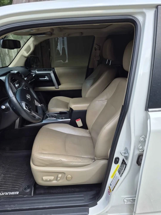2015 Toyota 4Runner 5th Gen - Image 5 of 8