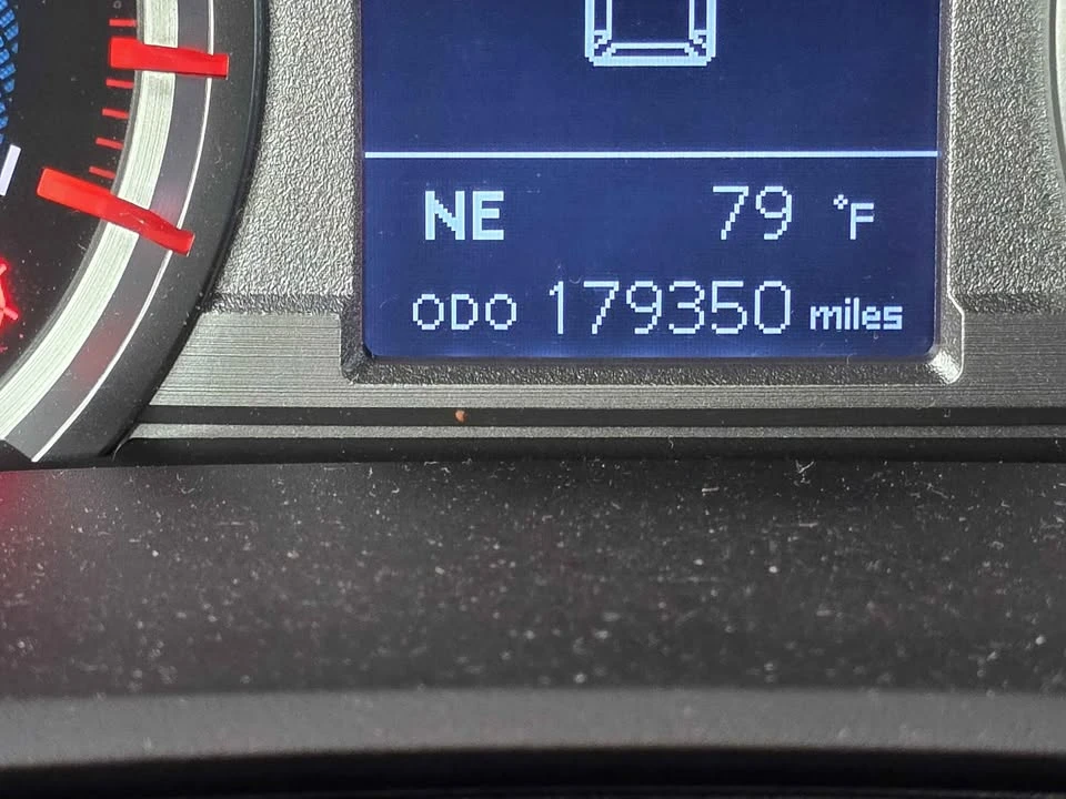 2015 Toyota 4Runner 5th Gen - Image 6 of 20
