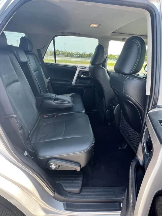 2015 Toyota 4Runner 5th Gen - Image 10 of 16