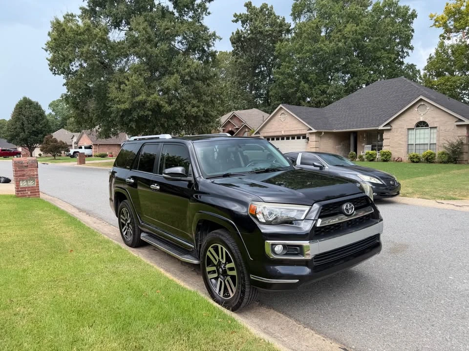 2015 Toyota 4Runner 5th Gen - Image 4 of 10