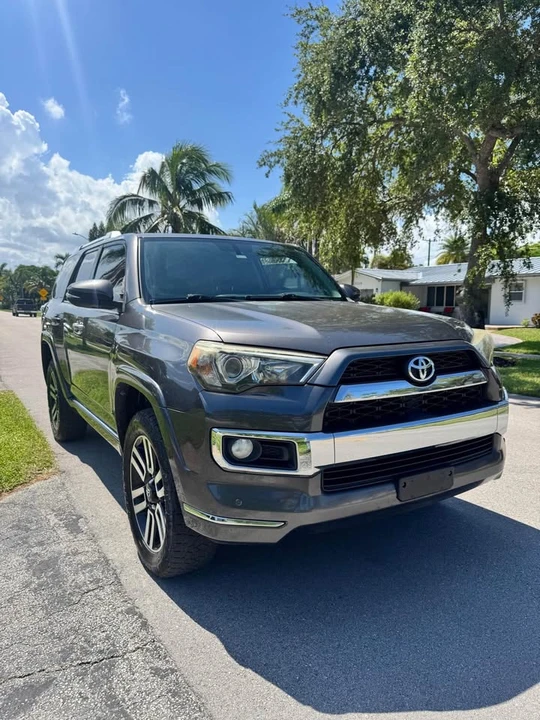 2015 Toyota 4Runner 5th Gen - Image 3 of 12