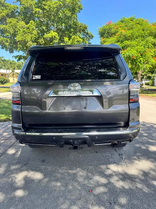 2015 Toyota 4Runner 5th Gen - Image 8 of 11