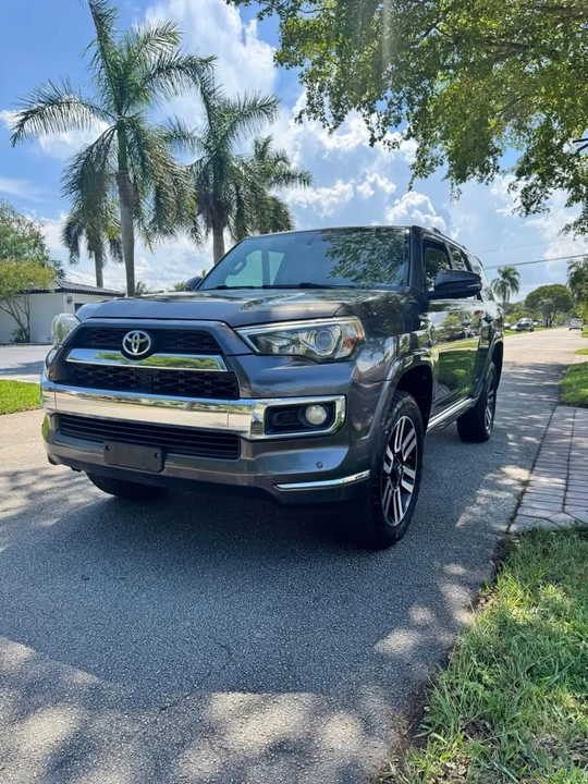 2015 Toyota 4Runner 5th Gen - Image 7 of 12