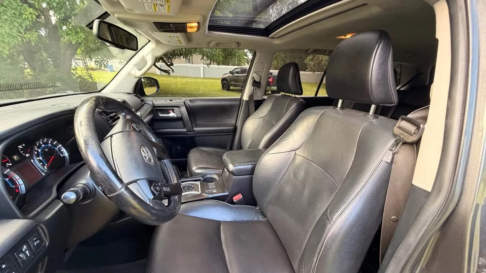 2015 Toyota 4Runner 5th Gen - Image 9 of 12