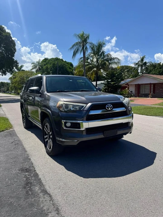 2015 Toyota 4Runner 5th Gen - Image 6 of 12