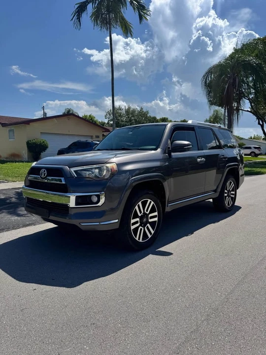 2015 Toyota 4Runner 5th Gen - Image 8 of 12
