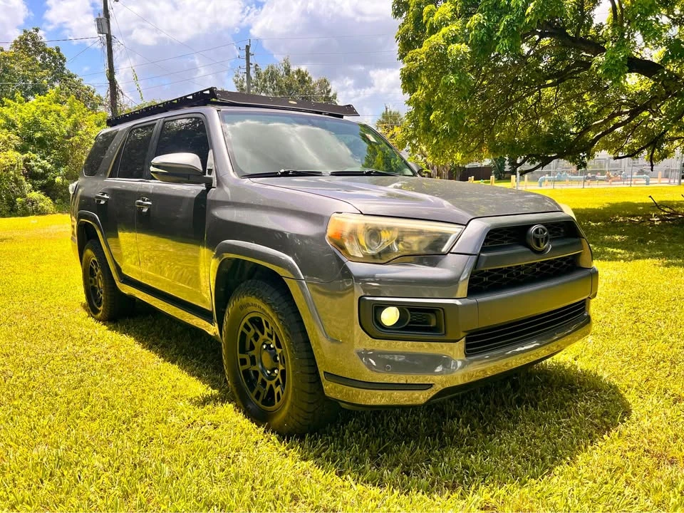 2015 Toyota 4Runner 5th Gen - Image 3 of 10