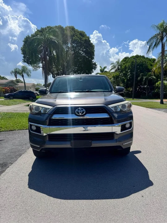 2015 Toyota 4Runner 5th Gen - Image 7 of 12