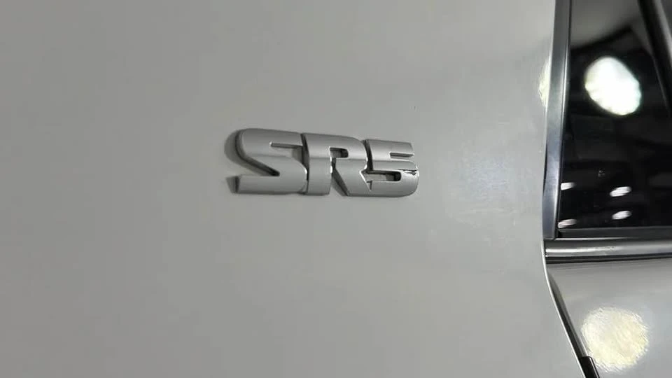 2015 Toyota 4Runner 5th Gen - Image 6 of 15