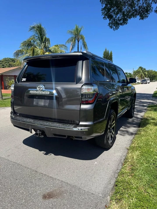 2015 Toyota 4Runner 5th Gen - Image 4 of 12