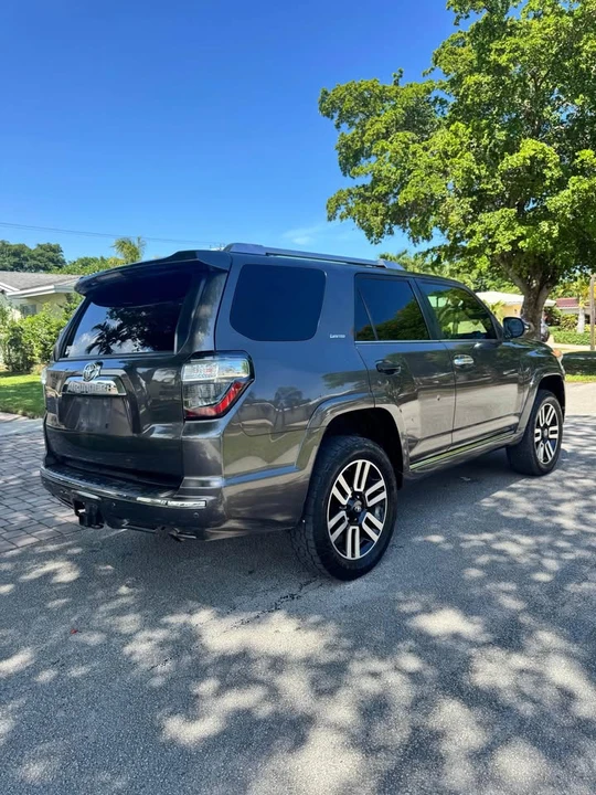 2015 Toyota 4Runner 5th Gen - Image 3 of 12