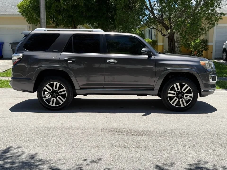 2015 Toyota 4Runner 5th Gen - Image 4 of 14