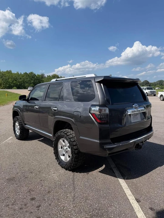 2015 Toyota 4Runner 5th Gen - Image 4 of 16