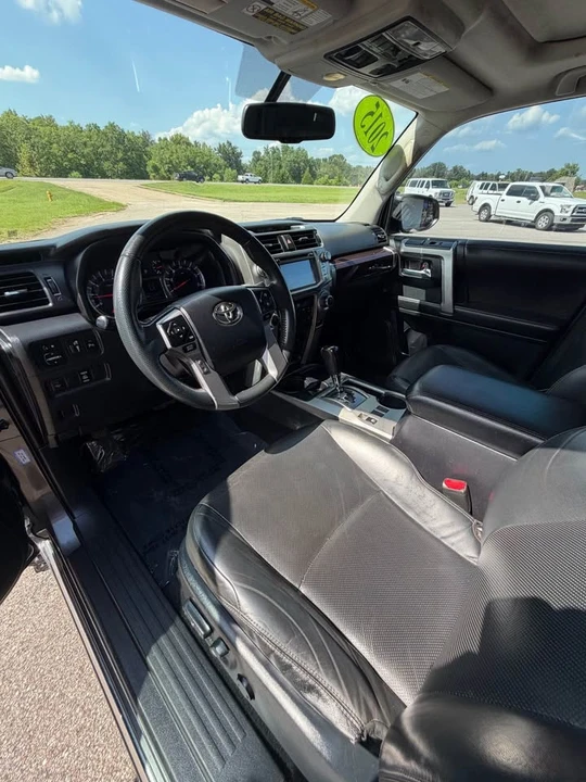 2015 Toyota 4Runner 5th Gen - Image 10 of 16