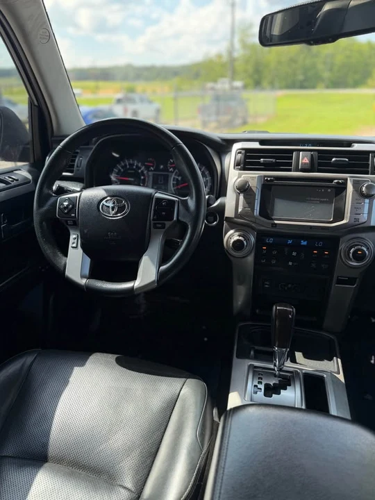 2015 Toyota 4Runner 5th Gen - Image 8 of 16