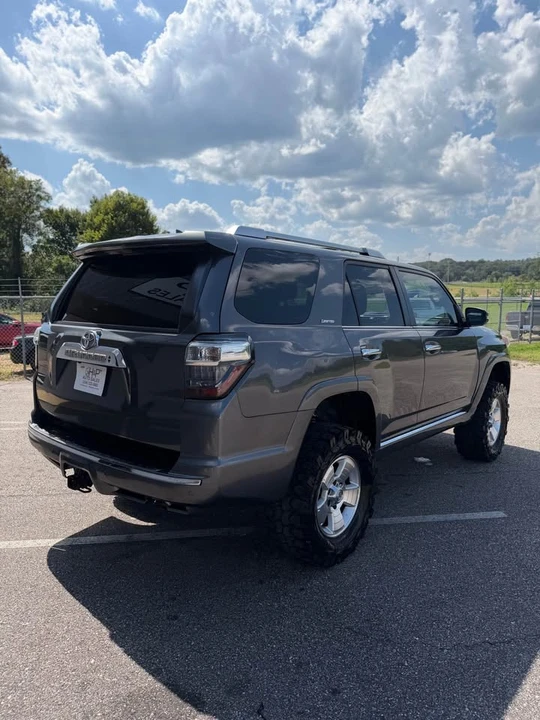 2015 Toyota 4Runner 5th Gen - Image 6 of 16