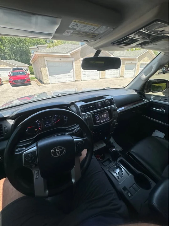 2015 Toyota 4Runner 5th Gen - Image 8 of 11