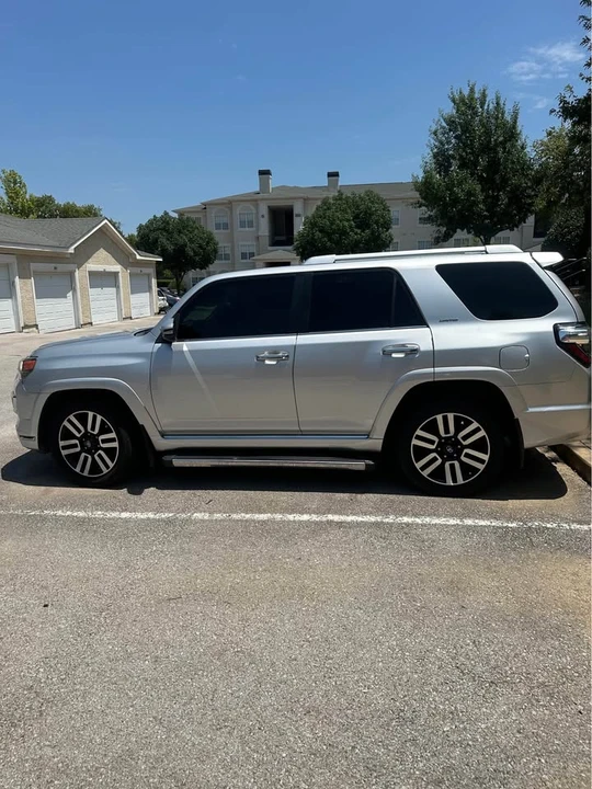 2015 Toyota 4Runner 5th Gen - Image 3 of 11