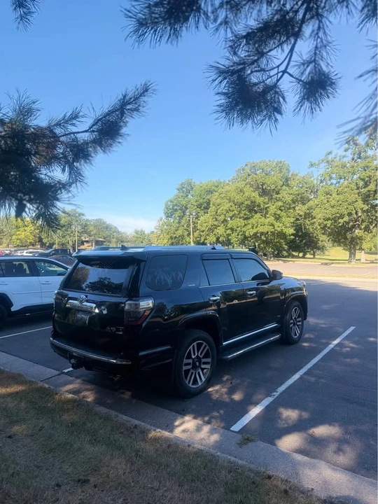 2015 Toyota 4Runner 5th Gen - Image 6 of 14