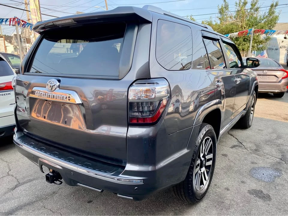 2015 Toyota 4Runner 5th Gen - Image 8 of 20